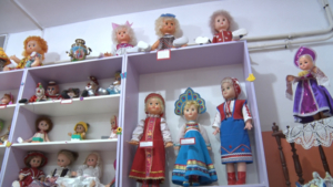 Валя, Нина и Марина: музей советских кукол открылся в Благовещенске - gtrkamur.ru