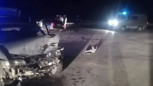 В аварии, произошедшей накануне в Свободном, понадобилась помощь спасателей - gtrkamur.ru