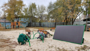 В благовещенских дворах появились теннисные столы - gtrkamur.ru