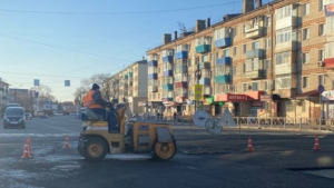 В Белогорске после жалобы Президенту отремонтировали дороги - gtrkamur.ru