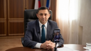 Больше 200 вопросов задали мэру Благовещенска во время прямого эфира - gtrkamur.ru