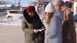 Чигиринские школьники провели природоохранную акцию «Берегите ёлочку!» - gtrkamur.ru