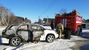 В Приамурье на трассе загорелась машина - gtrkamur.ru