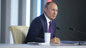 Владимир Путин провел ежегодную большую пресс-конференцию - gtrkamur.ru