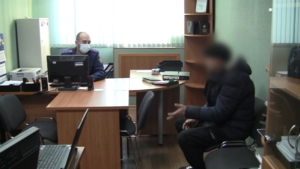 Ранее судимого мужчину, который пытался похитить ребёнка, задержали в Благовещенске - gtrkamur.ru