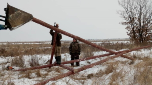 Новые опоры для гнёзд аистов установили в Березовском заказнике - gtrkamur.ru