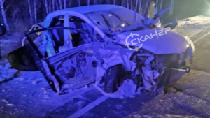 Легковушка и КамАЗ столкнулись на трассе в Октябрьском районе - gtrkamur.ru