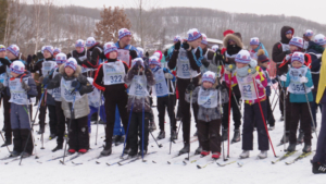 Более 500 участников «Лыжни России» принял поселок Новобурейский - gtrkamur.ru