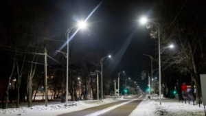 В отдалённых районах Благовещенска установили яркие и экономичные уличные фонари - gtrkamur.ru