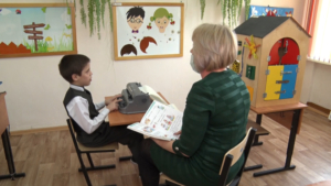 «Доброшкола» помогает особенным детям адаптироваться в обществе - gtrkamur.ru