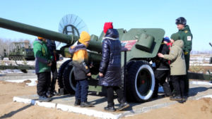 Амурчан зовут собрать боевую машину и поучаствовать в мечевом бое - gtrkamur.ru