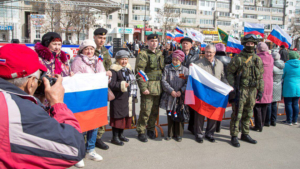 Благовещенская акция «Город берегу» началась с митинга в поддержку военных - gtrkamur.ru