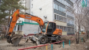 Обновление дворов и общественных территорий началось в Благовещенске - gtrkamur.ru