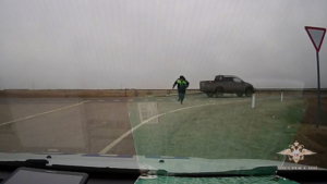 В Приамурье пьяный угонщик остановил автомобиль только после стрельбы по колёсам - gtrkamur.ru