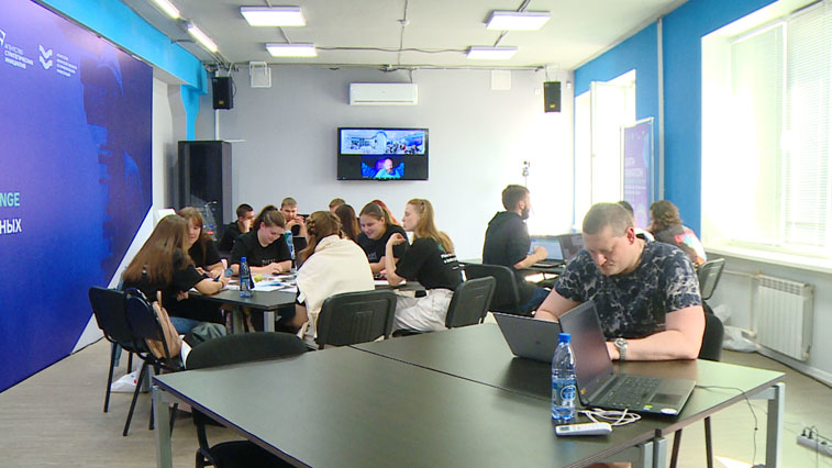Вопросы в сфере IT-технологий обсудили на сессии «АмурЭкспоФорума» - gtrkamur.ru