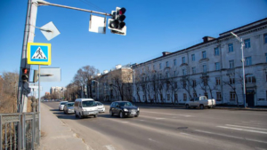 Сегодня дорожники начнут ремонтировать благовещенскую улицу Горького - gtrkamur.ru