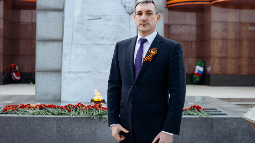 Василий Орлов поздравил амурчан с Днем Победы - gtrkamur.ru