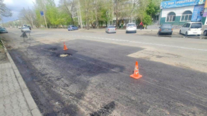Порядка 4 тысяч квадратных метров дорог обновили в областном центре с начала ямочного ремонта - gtrkamur.ru