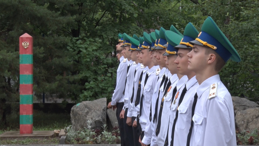 Патриотический урок провели пограничники для благовещенских кадетов - gtrkamur.ru