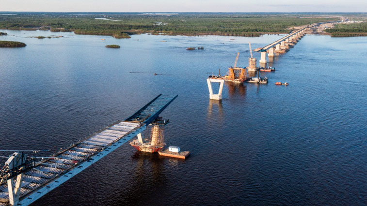 Стыковку нового благовещенского моста через Зею проведут в августе - gtrkamur.ru