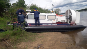 Амурчанину из заблокированного водой села помогли доехать до больницы - gtrkamur.ru