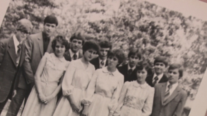 «60 лет — 60 историй»: как разные поколения амурских старшеклассников отмечали выпускной - gtrkamur.ru