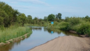 Дорогу в село Аносово преградила вода поднявшегося Амура - gtrkamur.ru