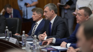 Экономическую, энергетическую и пограничную безопасность обсудили на выездном совещании секретаря Совбеза РФ - gtrkamur.ru