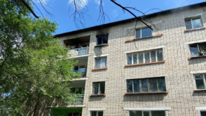 В Райчихинске из-за пожара в пятиэтажке эвакуировались жители подъезда - gtrkamur.ru