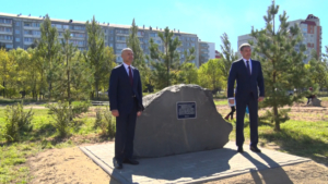 Первый камень в новый крытый каток заложили в Благовещенске - gtrkamur.ru