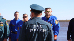 В областном центре прошли соревнования по водно-моторному спорту среди спасателей - gtrkamur.ru