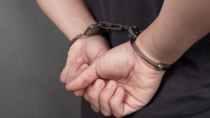 Почти убил: в Благовещенске суд отправил 18-летнего парня в колонию до 2030 года - gtrkamur.ru