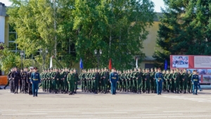 В ДВОКУ на верность Родине присягнули более 200 курсантов-новобранцев - gtrkamur.ru
