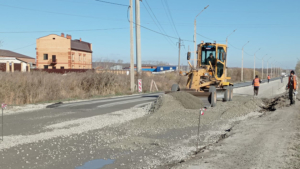 В Благовещенске начали асфальтировать улицу в отдаленном районе города - gtrkamur.ru