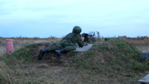 Курс интенсивной подготовки проходят мобилизованные амурские военнослужащие - gtrkamur.ru
