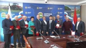 10 амурчан получили звания заслуженных работников физической культуры - gtrkamur.ru