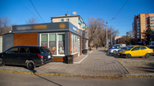 Водопад и цветники украсят торговую площадку в Благовещенске - gtrkamur.ru