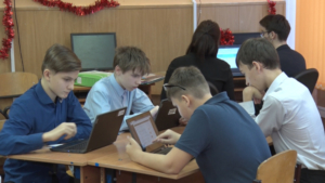 Амурские школьники распознали уловки финансовых мошенников - gtrkamur.ru