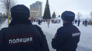 За общественным порядком на Новый год следили более полутысячи полицейских - gtrkamur.ru