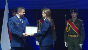 Награды от генпрокурора страны получили 17 амурских сотрудников ведомства - gtrkamur.ru