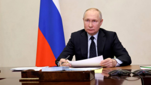 Сегодня Владимир Путин обратится с ежегодным посланием к Федеральному Собранию - gtrkamur.ru