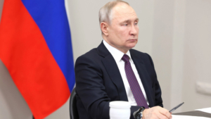 Путин: Тында и Северобайкальск – важнейшие точки Байкало-Амурской магистрали - gtrkamur.ru