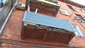 Жители благовещенской многоэтажки страдают от запаха нечистот - gtrkamur.ru