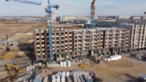 Шесть этажей готовы в доме, где квартиры получат последние в Приамурье обманутые дольщики - gtrkamur.ru