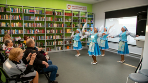 В Благовещенске отпраздновали День единения народов Белоруссии и России - gtrkamur.ru