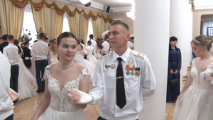 Амурские студенты приняли участие в ежегодном Сретенском балу - gtrkamur.ru