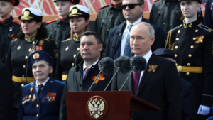 Владимир Путин на Параде Победы: страна обеспечит свою безопасность - gtrkamur.ru