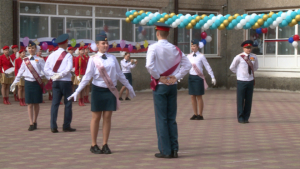 Последний звонок прозвучал сегодня для благовещенских школьников - gtrkamur.ru