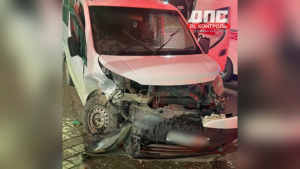 Водитель и двое пассажиров получили травмы в аварии на благовещенском перекрестке - gtrkamur.ru