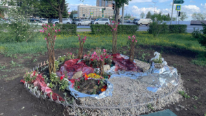 Клумбу-сюрприз готовят благовещенские садоводы ко Дню города - gtrkamur.ru